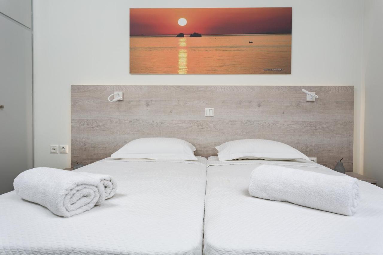 Heart Of Paros Apartments Exteriör bild
