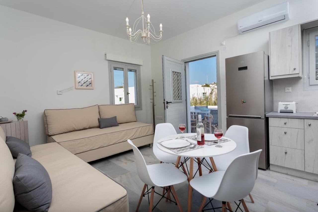Heart Of Paros Apartments Exteriör bild