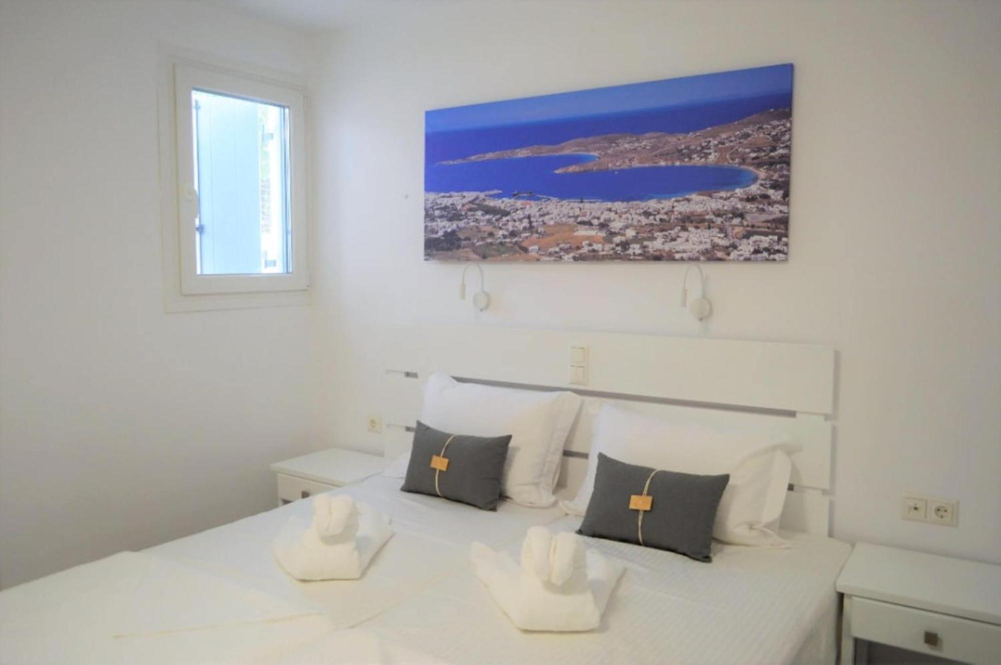 Heart Of Paros Apartments Exteriör bild